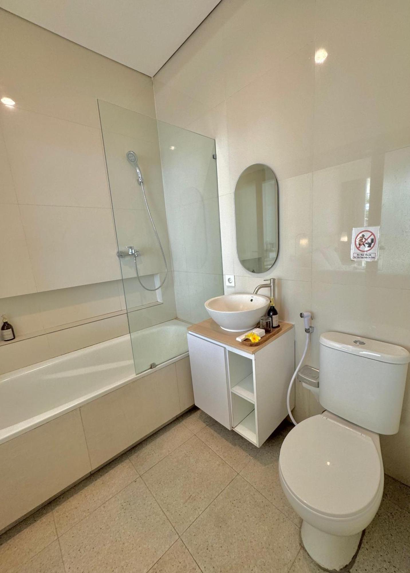 The Hita Apartement Семиняк Екстериор снимка
